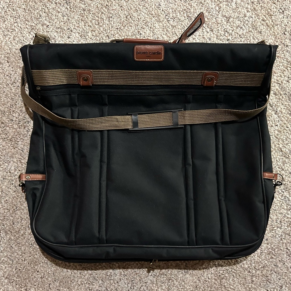 New Pierre Cardin Paris Travel Garment Bag Hanging Shoulder Strap